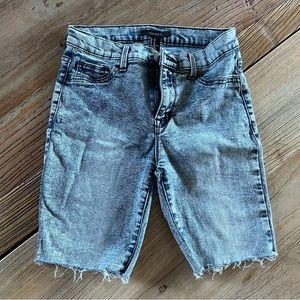Forever 21 Light Blue Denim Jean Shorts Sz 25.